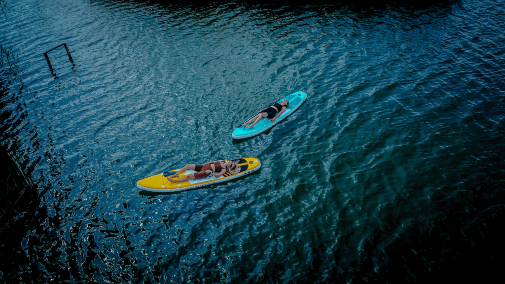 Család SUP deszkákon