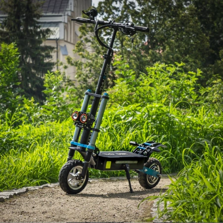 THUNDER SPARK 1600W elektromos roller