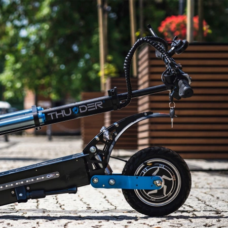 THUNDER SPARK 1600W elektromos roller