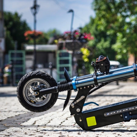 THUNDER SPARK 1600W elektromos roller