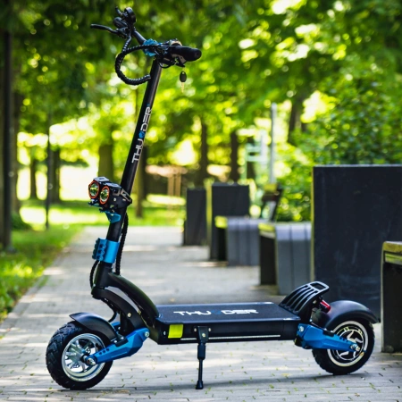 THUNDER ZEST 1600W 52V 14Ah elektromos roller