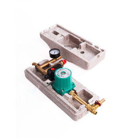 Napelemes készlet két 2 m²-es lapos panellel, napkábel és tartály nélkül