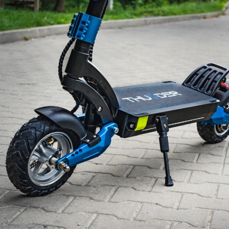 THUNDER ZEST 1600W 52V 14Ah elektromos roller