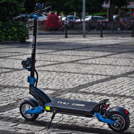 THUNDER ZEST 1600W 52V 14Ah elektromos roller