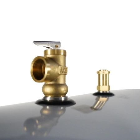 THUNDER 200 L BLACK nyomás alatti kollektor tartállyal