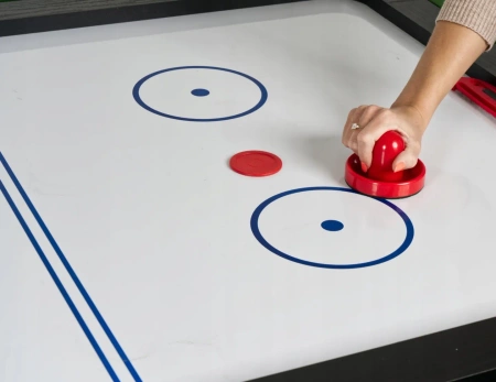 THUNDER biliárdasztal cintányérral/pingpong borítással 9FT - BOLD-FEKETE